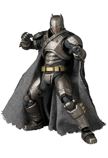 MAFEX ARMORED BATMAN Ver.1.5（BATMAN V SUPERMAN： DAWN OF JUSTICE） 5