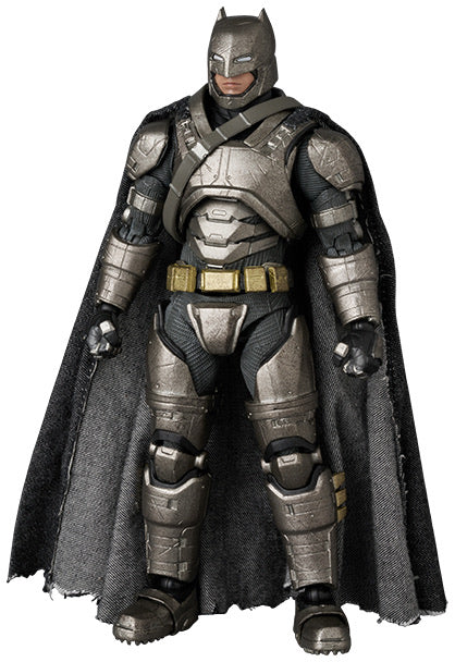 MAFEX ARMORED BATMAN Ver.1.5（BATMAN V SUPERMAN： DAWN OF JUSTICE） 10