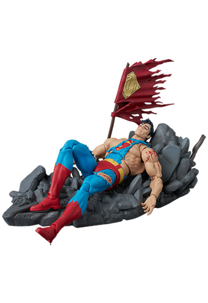 MAFEX SUPERMAN (THE DEATH OF SUPERMAN) 9