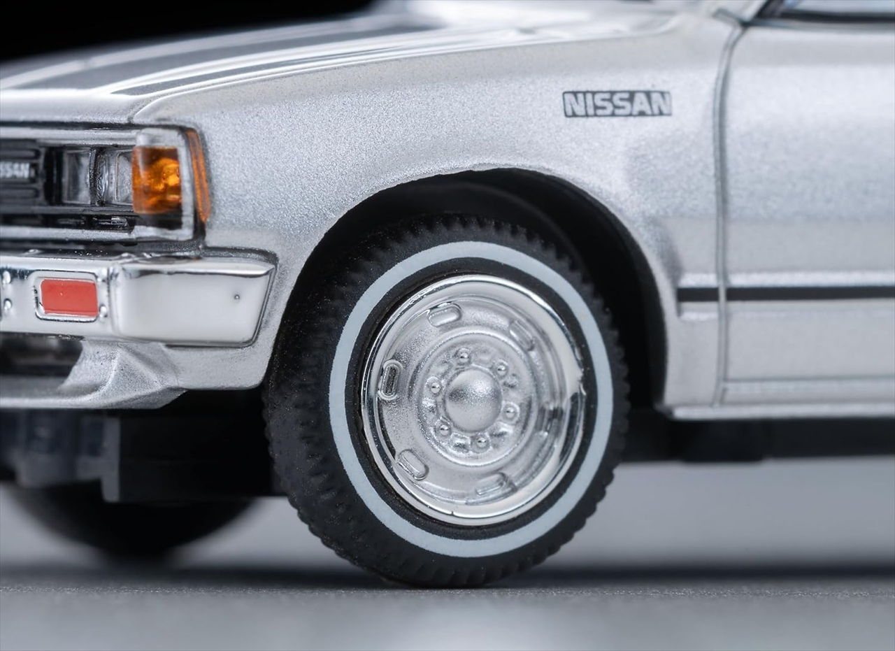 トミカリミテッドヴィンテージネオ LVーN 374b ニッサン トラック キングキャブ (シルバー) 北米仕様 6