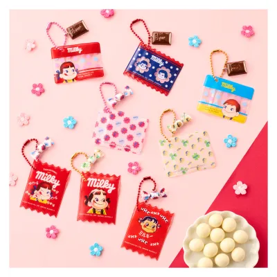 ミルキーまんまるビスケット ミニチュアマスコット＆ミニポーチつき