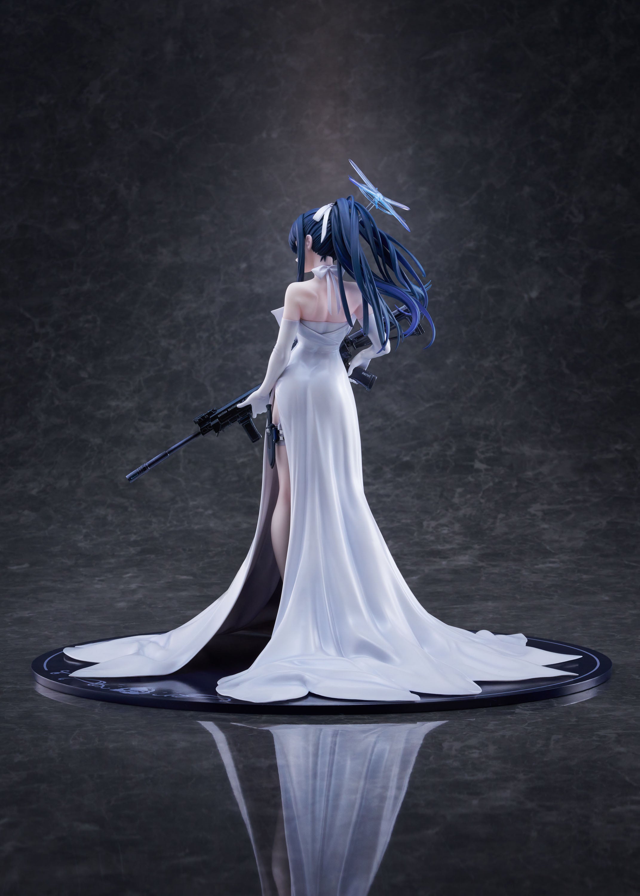 サオリ(ドレス) 1/7スケール塗装済み完成品フィギュア 14