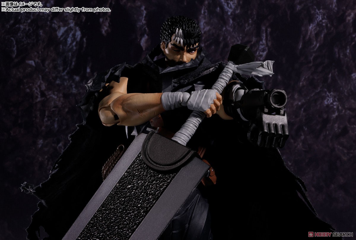 S.H.Figuarts ガッツ（狂戦士の甲冑） 4