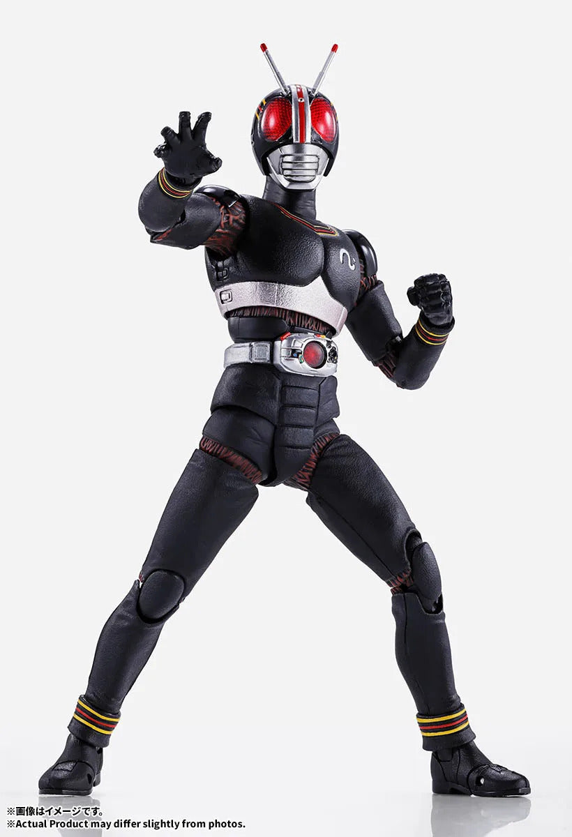 S.H.Figuarts（真骨彫製法） 仮面ライダーBLACK キングストーンフラッシュエディション（初回限定台座付属） 2