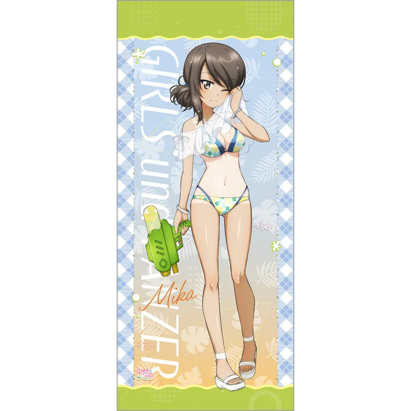 ガールズ&パンツァー 最終章 描き下ろし特大タペストリー (ミカ/水鉄砲 日焼けVer.)