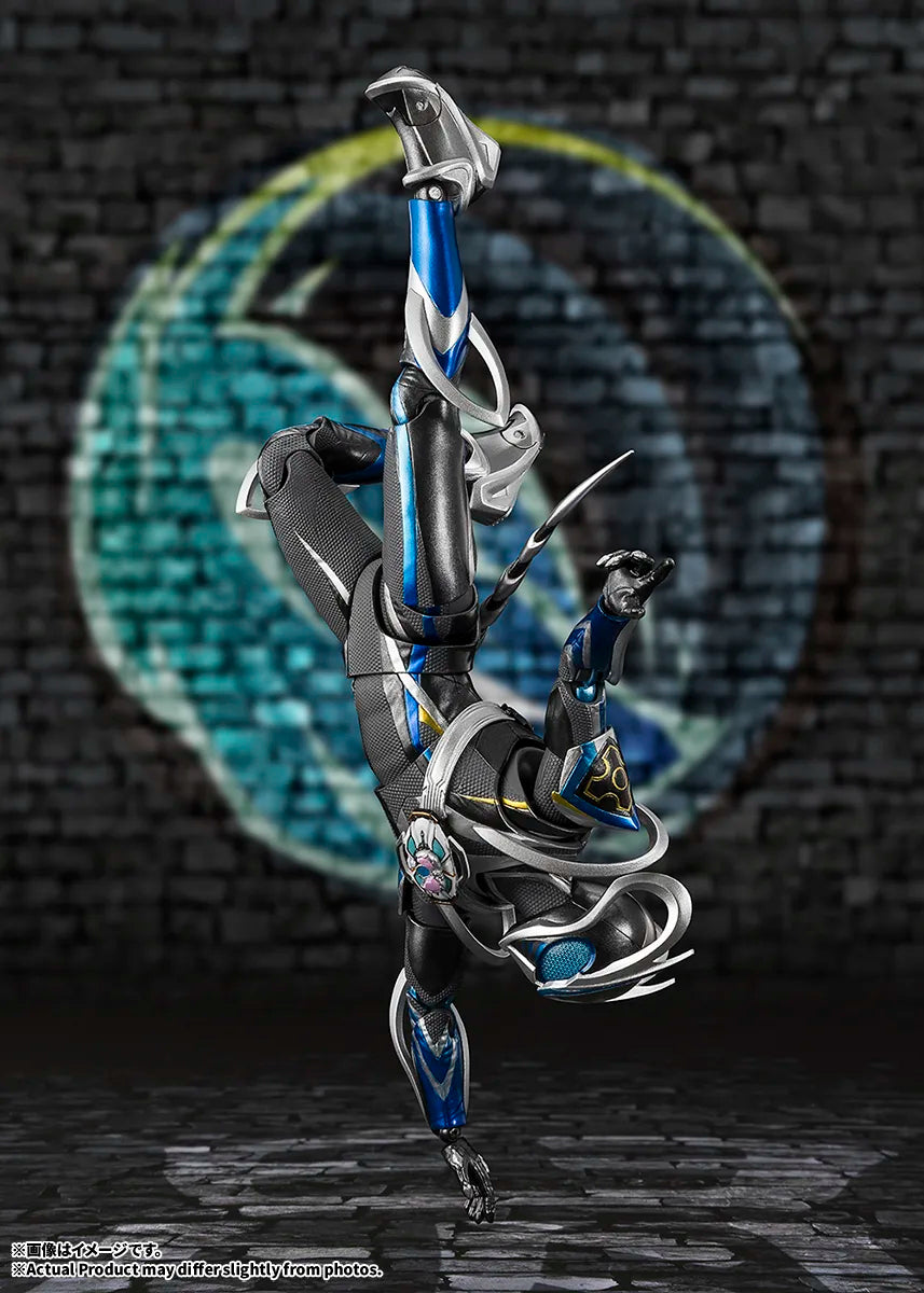 S.H.Figuarts 仮面ライダーマイス（初回生産） 5