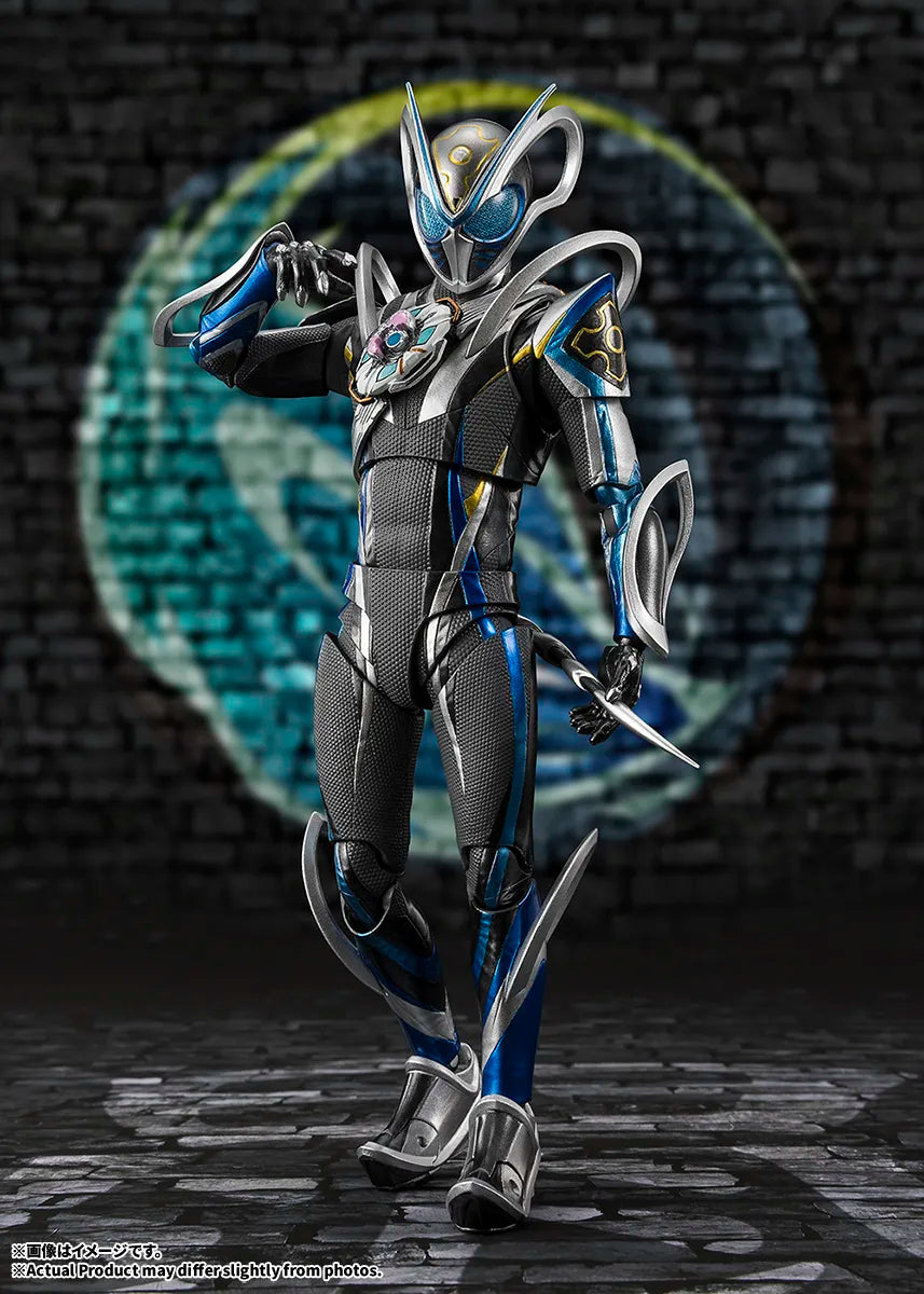 S.H.Figuarts 仮面ライダーマイス（初回生産） 8