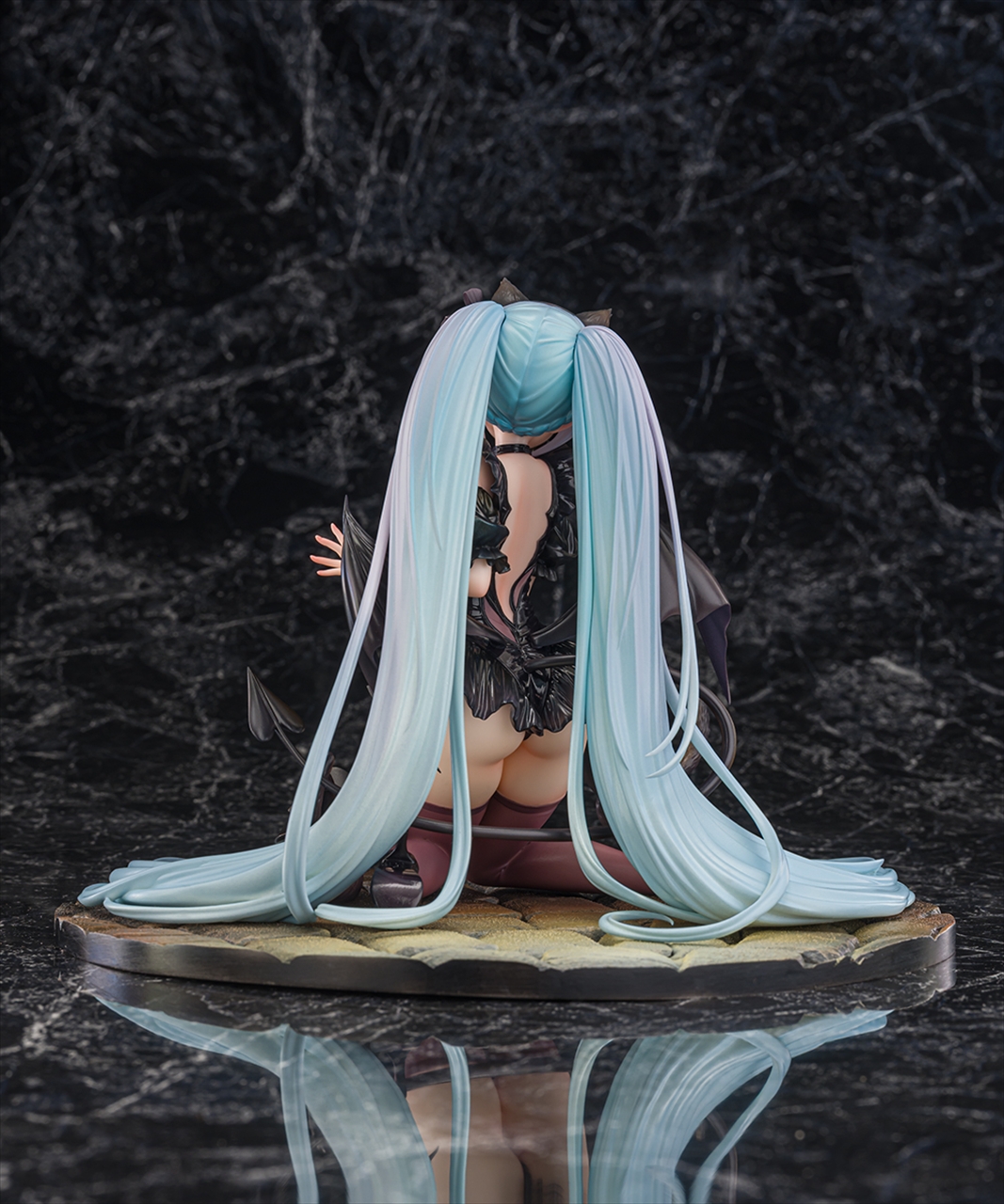 ジェーナス 怖がりのランタンナイトver. 1/7 完成品フィギュア 3