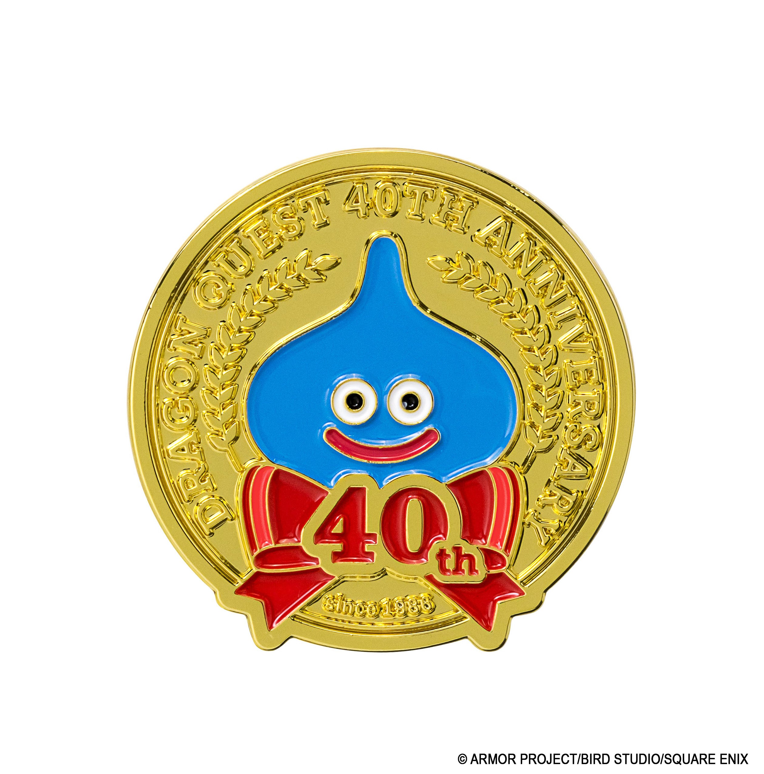 40周年記念ピンズ 4
